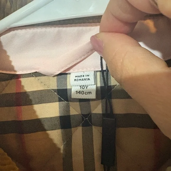 Burberry Kids Light Pink Quilted Puffer Jacket - Picture 7 of 10